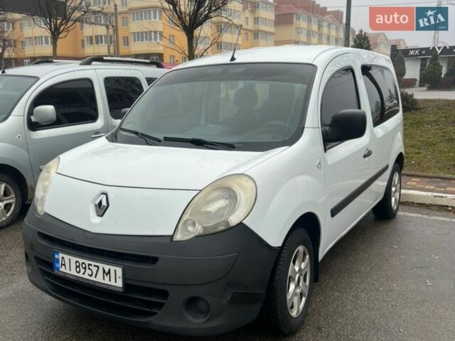 Белый Рено Кенгу, объемом двигателя 1.46 л и пробегом 130 тыс. км за 5500 $, фото 1 на Automoto.ua