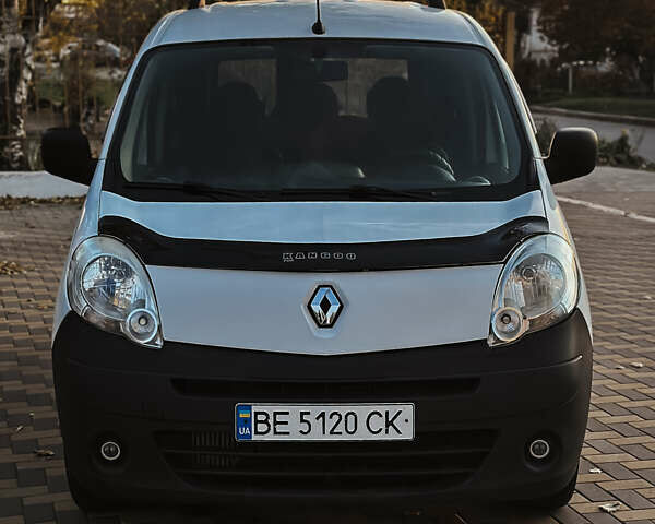 Білий Рено Кєнгу, об'ємом двигуна 1.46 л та пробігом 343 тис. км за 5900 $, фото 1 на Automoto.ua