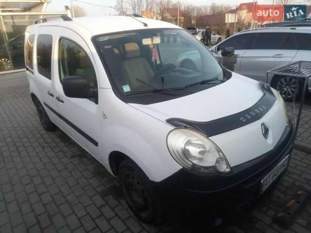 Белый Рено Кенгу, объемом двигателя 1.46 л и пробегом 279 тыс. км за 5500 $, фото 1 на Automoto.ua