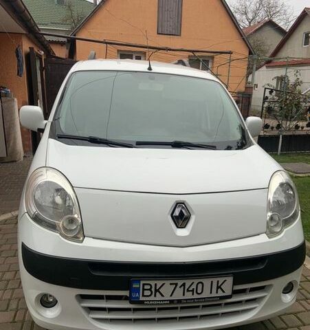Білий Рено Кєнгу, об'ємом двигуна 1.46 л та пробігом 151 тис. км за 8299 $, фото 1 на Automoto.ua