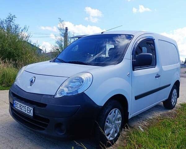 Белый Рено Кенгу, объемом двигателя 1.46 л и пробегом 240 тыс. км за 5300 $, фото 1 на Automoto.ua