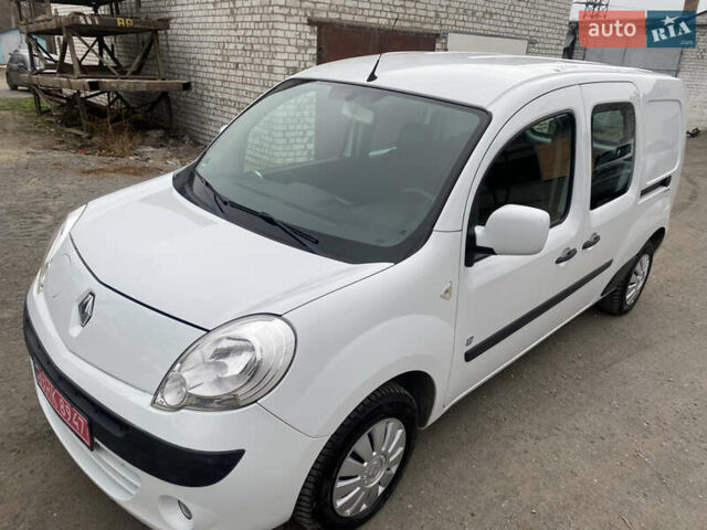 Білий Рено Кєнгу, об'ємом двигуна 0 л та пробігом 87 тис. км за 6499 $, фото 1 на Automoto.ua