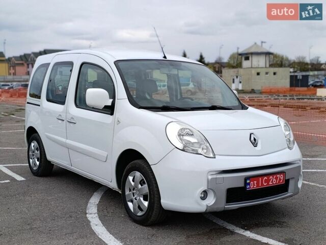 Белый Рено Кенгу, объемом двигателя 1.5 л и пробегом 173 тыс. км за 8700 $, фото 1 на Automoto.ua