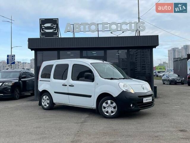 Білий Рено Кєнгу, об'ємом двигуна 1.6 л та пробігом 188 тис. км за 8990 $, фото 1 на Automoto.ua