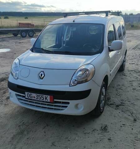 Білий Рено Кєнгу, об'ємом двигуна 0 л та пробігом 96 тис. км за 7500 $, фото 1 на Automoto.ua