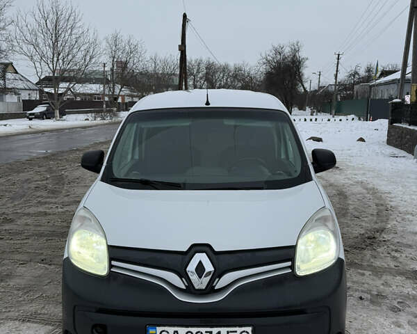 Белый Рено Кенгу, объемом двигателя 1.46 л и пробегом 223 тыс. км за 6200 $, фото 1 на Automoto.ua