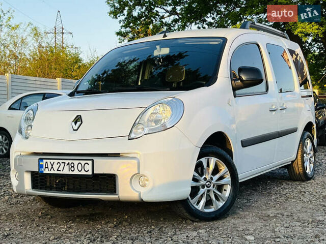 Белый Рено Кенгу, объемом двигателя 1.5 л и пробегом 281 тыс. км за 8700 $, фото 1 на Automoto.ua