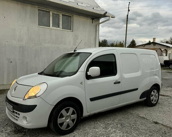 Белый Рено Кенгу, объемом двигателя 1.46 л и пробегом 114 тыс. км за 9500 $, фото 1 на Automoto.ua