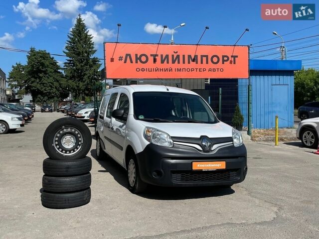 Белый Рено Кенгу, объемом двигателя 1.5 л и пробегом 168 тыс. км за 9900 $, фото 1 на Automoto.ua