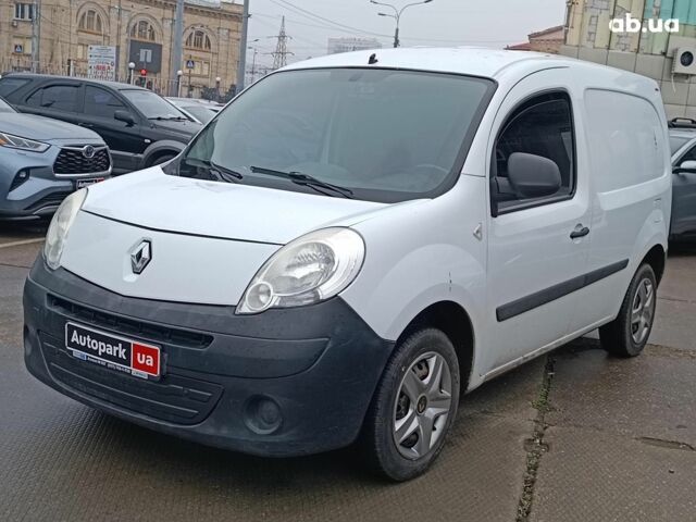 Белый Рено Кенгу, объемом двигателя 1.5 л и пробегом 330 тыс. км за 6490 $, фото 1 на Automoto.ua