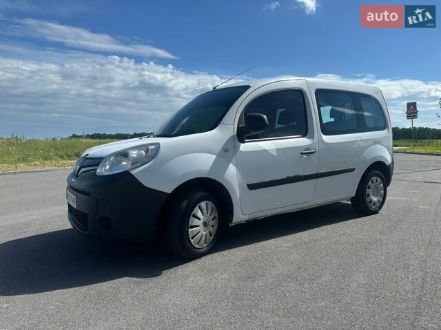 Белый Рено Кенгу, объемом двигателя 1.5 л и пробегом 297 тыс. км за 7999 $, фото 1 на Automoto.ua