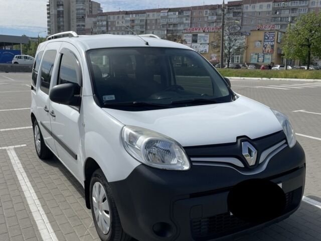 Белый Рено Кенгу, объемом двигателя 1.5 л и пробегом 194 тыс. км за 8900 $, фото 1 на Automoto.ua