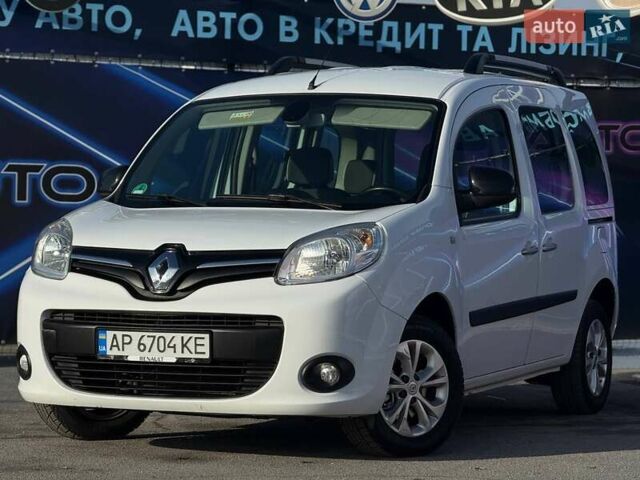 Білий Рено Кєнгу, об'ємом двигуна 1.5 л та пробігом 87 тис. км за 9999 $, фото 1 на Automoto.ua
