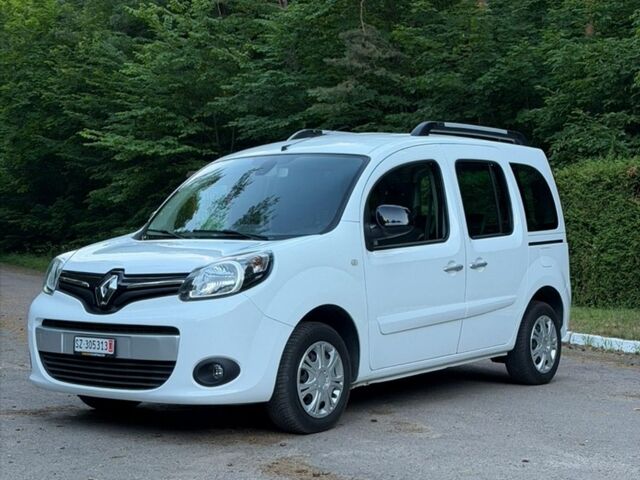 Белый Рено Кенгу, объемом двигателя 1.5 л и пробегом 219 тыс. км за 9999 $, фото 1 на Automoto.ua