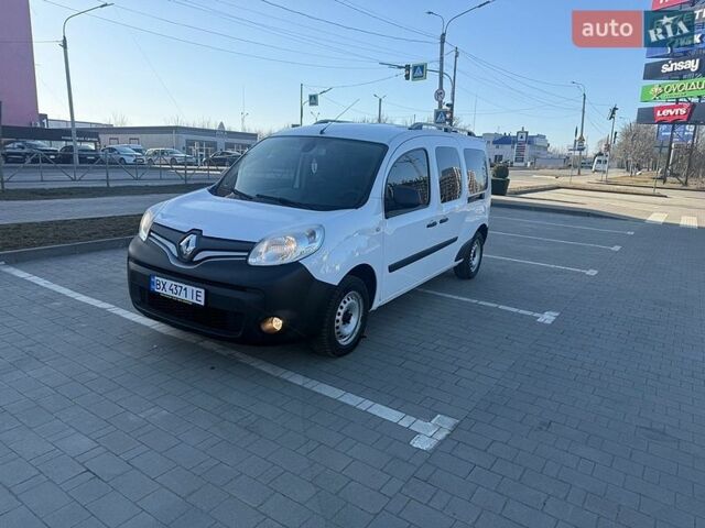 Белый Рено Кенгу, объемом двигателя 1.46 л и пробегом 247 тыс. км за 9999 $, фото 1 на Automoto.ua