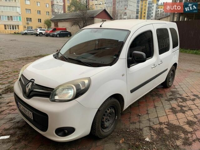 Белый Рено Кенгу, объемом двигателя 1.46 л и пробегом 256 тыс. км за 9600 $, фото 1 на Automoto.ua