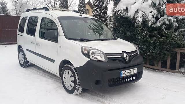 Белый Рено Кенгу, объемом двигателя 1.46 л и пробегом 214 тыс. км за 9500 $, фото 1 на Automoto.ua
