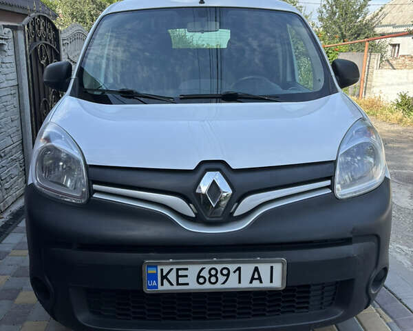Білий Рено Кєнгу, об'ємом двигуна 0 л та пробігом 185 тис. км за 6900 $, фото 1 на Automoto.ua