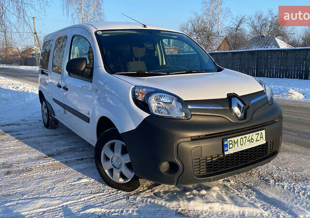 Белый Рено Кенгу, объемом двигателя 0 л и пробегом 81 тыс. км за 9900 $, фото 1 на Automoto.ua