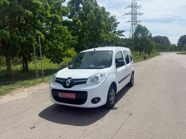 Белый Рено Кенгу, объемом двигателя 1.5 л и пробегом 243 тыс. км за 11482 $, фото 1 на Automoto.ua