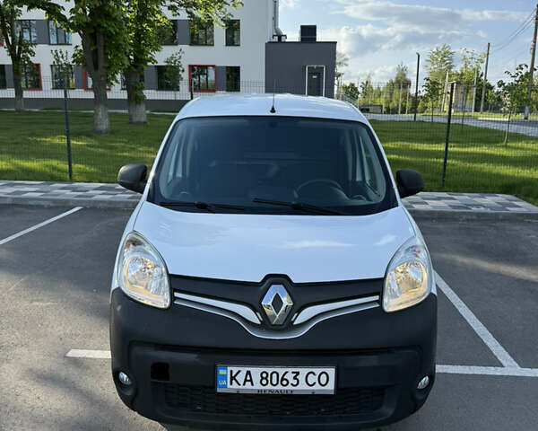Білий Рено Кєнгу, об'ємом двигуна 1.5 л та пробігом 196 тис. км за 7999 $, фото 1 на Automoto.ua