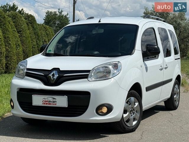 Белый Рено Кенгу, объемом двигателя 1.5 л и пробегом 172 тыс. км за 11700 $, фото 1 на Automoto.ua