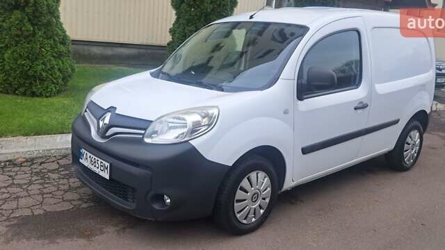 Рено Кєнгу 2016 у Вышгороде на Automoto.ua Білий Рено Кєнгу, об'ємом двигуна 1.46 л та пробігом 220 тис. км за 8100 $, фото 1 на Automoto.ua