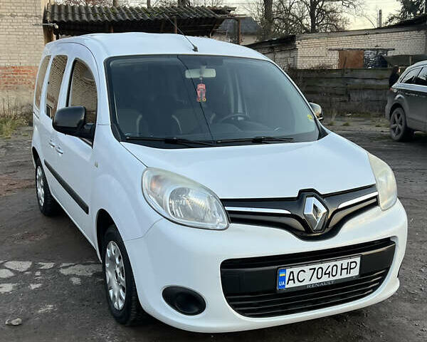 Белый Рено Кенгу, объемом двигателя 1.5 л и пробегом 263 тыс. км за 8950 $, фото 1 на Automoto.ua