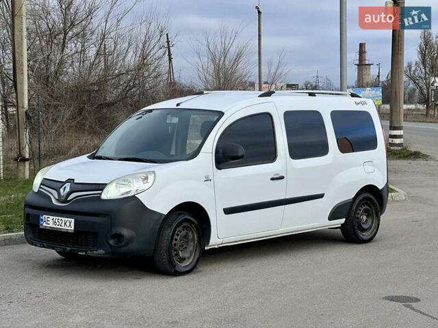 Белый Рено Кенгу, объемом двигателя 1.46 л и пробегом 189 тыс. км за 12200 $, фото 1 на Automoto.ua