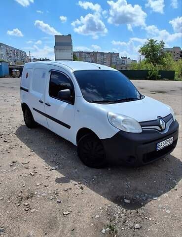Білий Рено Кєнгу, об'ємом двигуна 1.5 л та пробігом 209 тис. км за 7500 $, фото 1 на Automoto.ua
