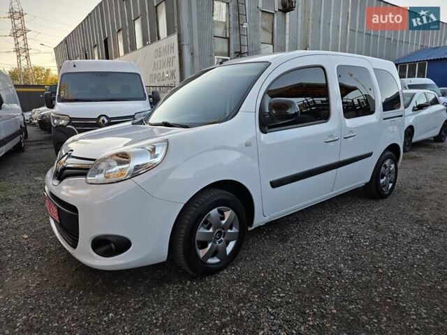 Рено Кенгу 2017 в Одессе на Automoto.ua Белый Рено Кенгу, объемом двигателя 0 л и пробегом 187 тыс. км за 12100 $, фото 1 на Automoto.ua