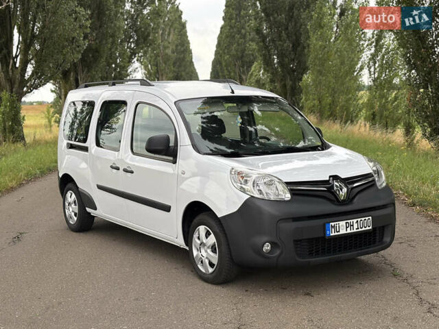 Білий Рено Кєнгу, об'ємом двигуна 1.5 л та пробігом 178 тис. км за 13250 $, фото 1 на Automoto.ua