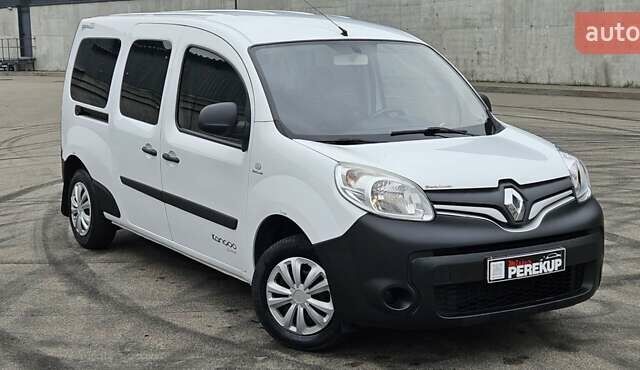 Білий Рено Кєнгу, об'ємом двигуна 1.46 л та пробігом 131 тис. км за 13300 $, фото 1 на Automoto.ua