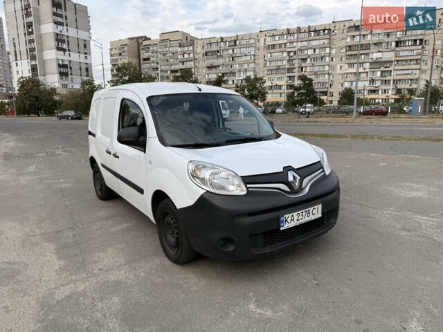 Белый Рено Кенгу, объемом двигателя 1.46 л и пробегом 245 тыс. км за 7700 $, фото 1 на Automoto.ua