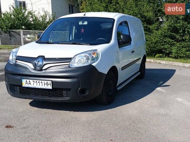 Белый Рено Кенгу, объемом двигателя 1.5 л и пробегом 253 тыс. км за 9400 $, фото 1 на Automoto.ua