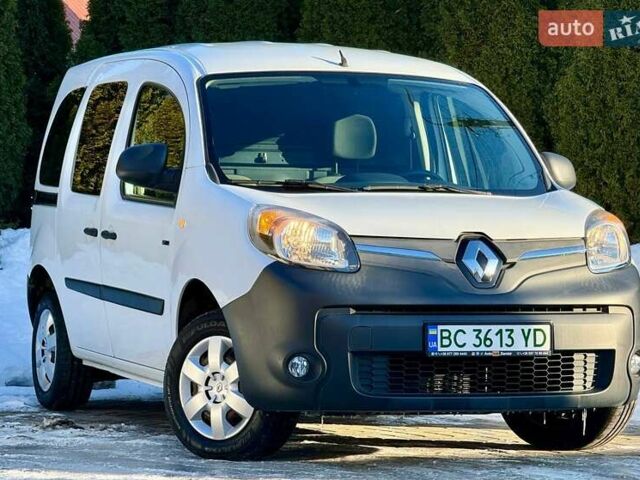 Белый Рено Кенгу, объемом двигателя 0 л и пробегом 75 тыс. км за 10700 $, фото 1 на Automoto.ua