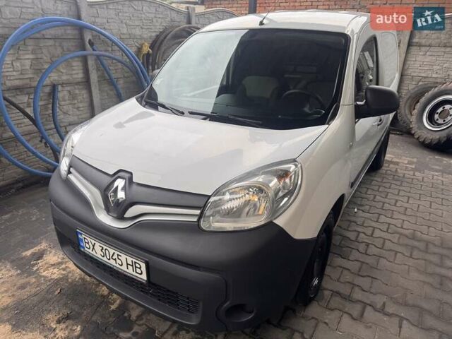 Білий Рено Кєнгу, об'ємом двигуна 1.5 л та пробігом 161 тис. км за 8800 $, фото 1 на Automoto.ua