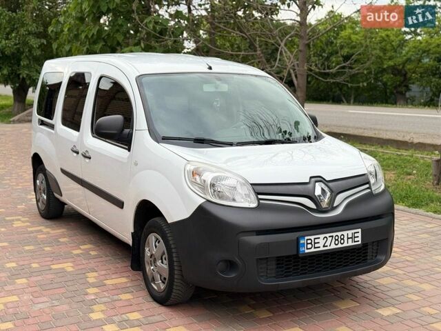 Белый Рено Кенгу, объемом двигателя 1.5 л и пробегом 116 тыс. км за 11550 $, фото 1 на Automoto.ua