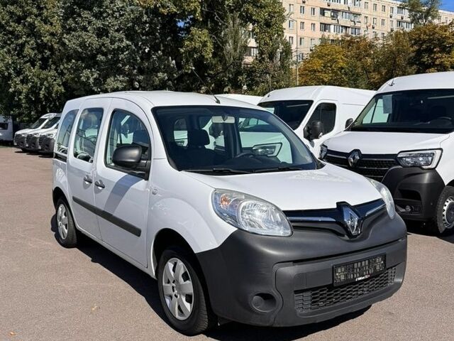Білий Рено Кєнгу, об'ємом двигуна 1.5 л та пробігом 196 тис. км за 12900 $, фото 1 на Automoto.ua