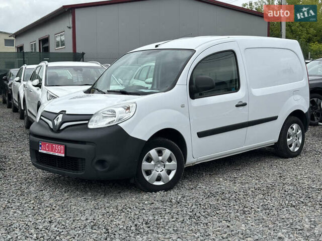 Белый Рено Кенгу, объемом двигателя 1.5 л и пробегом 140 тыс. км за 10900 $, фото 1 на Automoto.ua