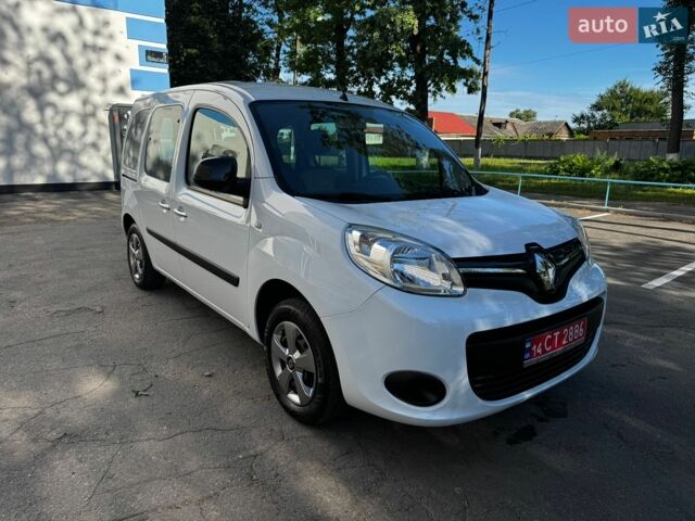 Белый Рено Кенгу, объемом двигателя 1.5 л и пробегом 199 тыс. км за 13950 $, фото 1 на Automoto.ua
