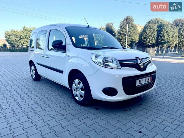Белый Рено Кенгу, объемом двигателя 1.5 л и пробегом 170 тыс. км за 13800 $, фото 1 на Automoto.ua