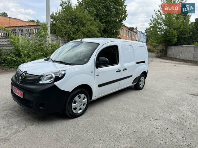 Білий Рено Кєнгу, об'ємом двигуна 0 л та пробігом 31 тис. км за 12333 $, фото 1 на Automoto.ua
