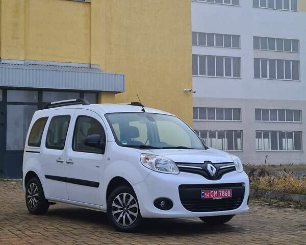 Білий Рено Кєнгу, об'ємом двигуна 1.5 л та пробігом 173 тис. км за 15000 $, фото 1 на Automoto.ua