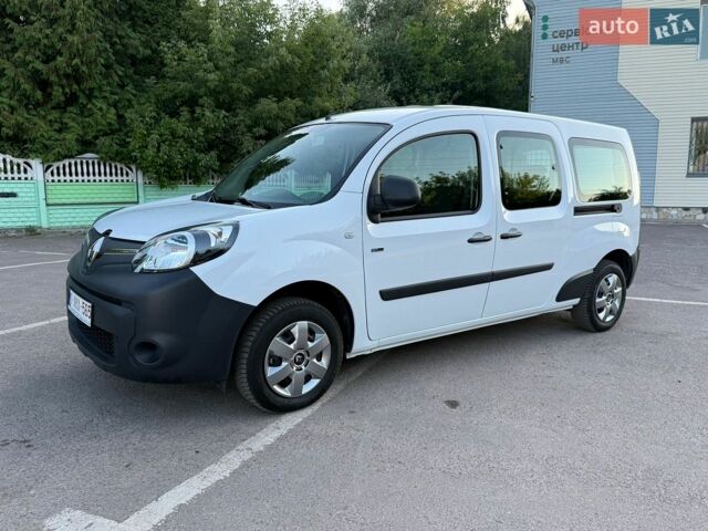 Белый Рено Кенгу, объемом двигателя 0 л и пробегом 34 тыс. км за 16500 $, фото 1 на Automoto.ua