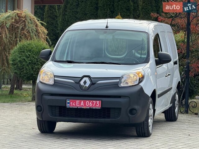 Білий Рено Кєнгу, об'ємом двигуна 0 л та пробігом 64 тис. км за 15650 $, фото 1 на Automoto.ua