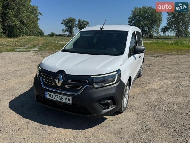 Білий Рено Кєнгу, об'ємом двигуна 0 л та пробігом 82 тис. км за 20850 $, фото 1 на Automoto.ua
