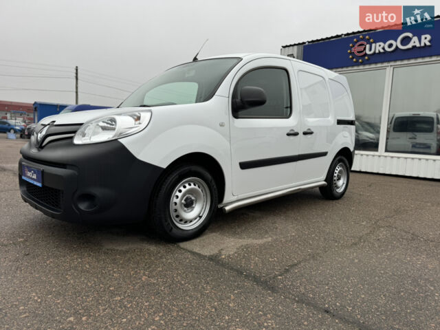 Белый Рено Кенгу, объемом двигателя 1.5 л и пробегом 174 тыс. км за 12600 $, фото 1 на Automoto.ua