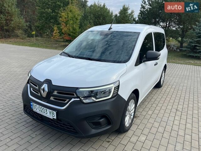 Білий Рено Кєнгу, об'ємом двигуна 0 л та пробігом 55 тис. км за 18999 $, фото 1 на Automoto.ua