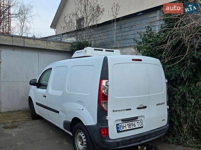 Белый Рено Кенгу, объемом двигателя 1.5 л и пробегом 233 тыс. км за 10000 $, фото 1 на Automoto.ua